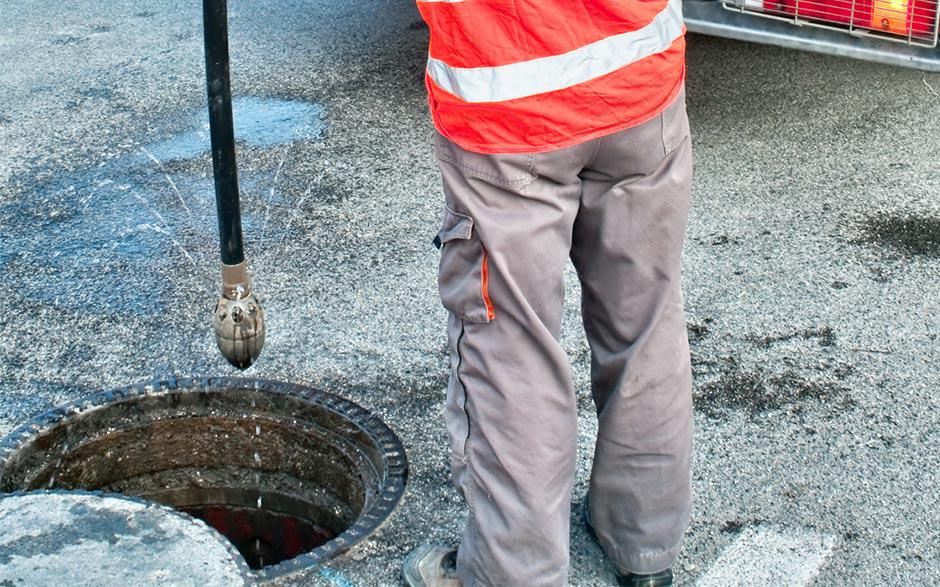 canalisation wc bouchée que faire Louveciennes